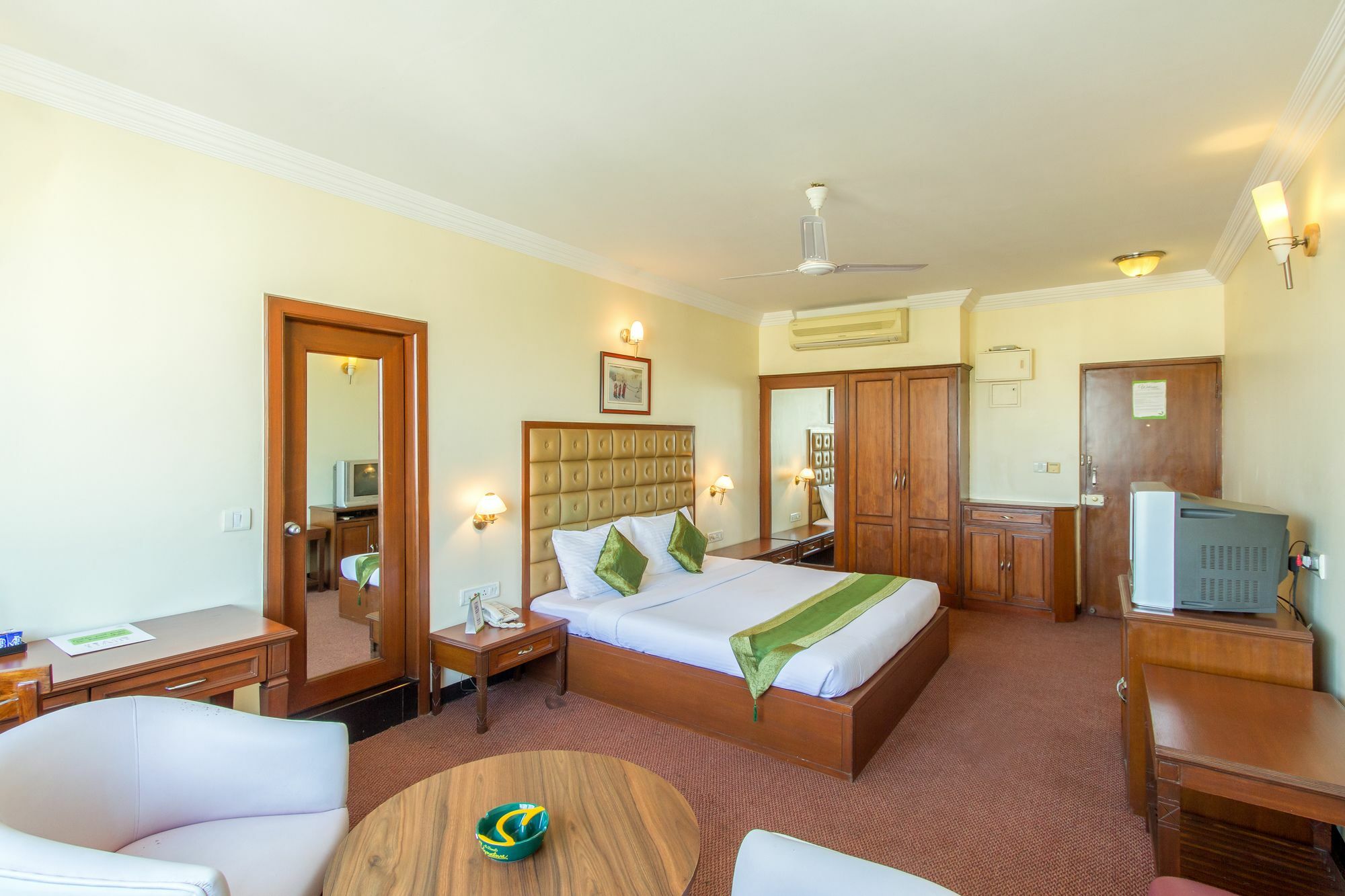 Hotel Treebo Trend Bel Air Pune